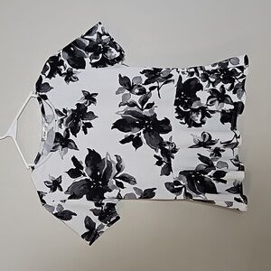 Doublju Black & White Floral Short Sleeve Peplum Top Sz Large